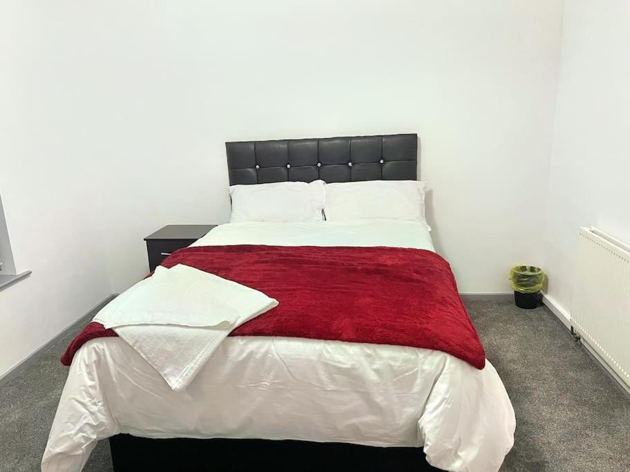 Lovely 3 Bed Ground Floor Apartment Near Qe Hospital Harborne Birmingham New Exteriér fotografie
